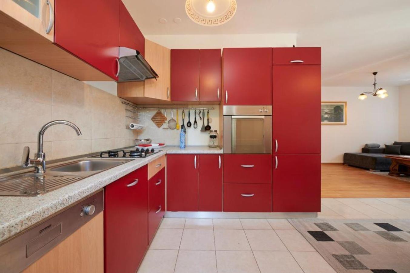 Viktoria Apartment